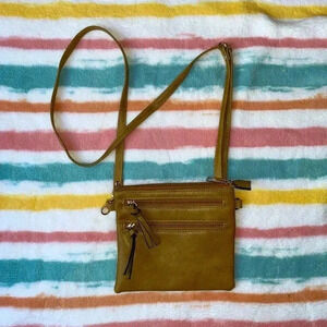 Crossbody purse